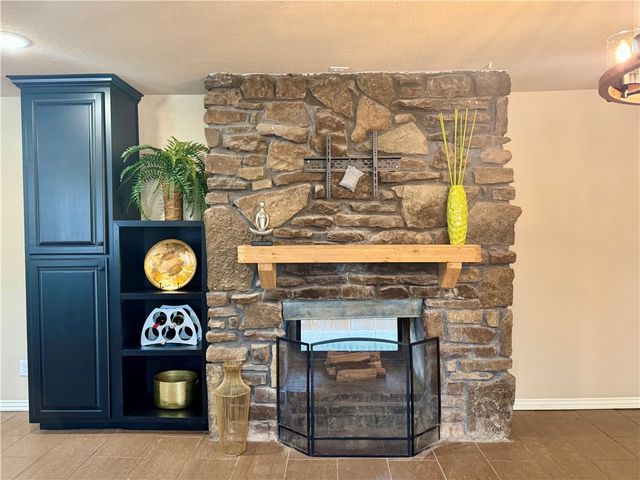 4711 Rocky Ridge Trail, Rogers, AR 72756