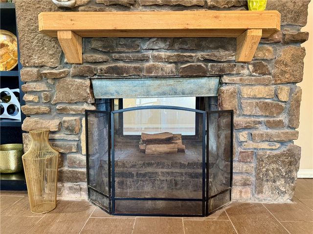 4711 Rocky Ridge Trail, Rogers, AR 72756