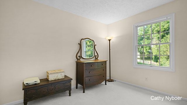 2328 Palm Dale Drive Sw, City Of Wyoming, MI 49519