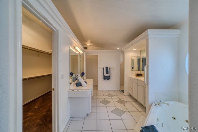 6090 S Bella Vista Drive, Fort Mohave, AZ 86426