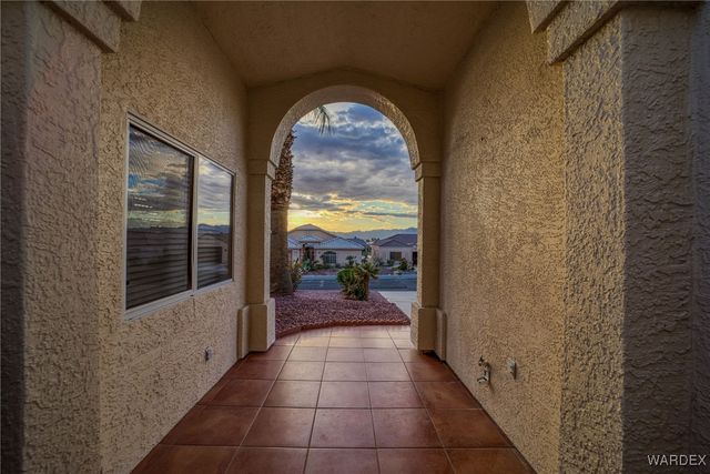 6090 S Bella Vista Drive, Fort Mohave, AZ 86426