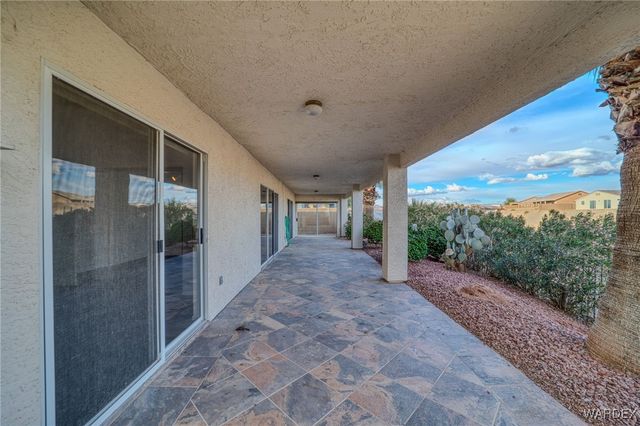 6090 S Bella Vista Drive, Fort Mohave, AZ 86426