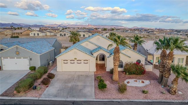 6090 S Bella Vista Drive, Fort Mohave, AZ 86426