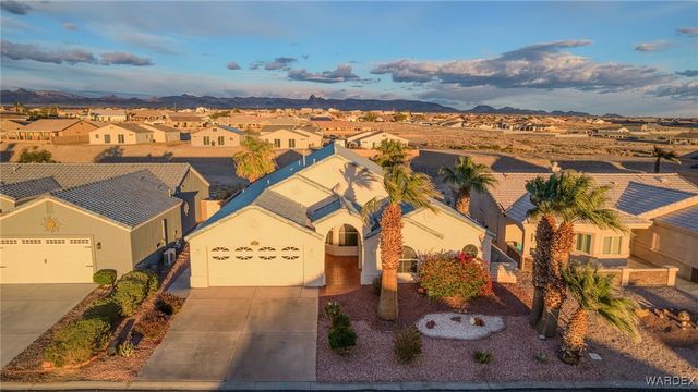 6090 S Bella Vista Drive, Fort Mohave, AZ 86426