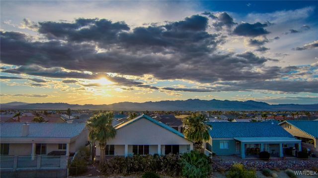 6090 S Bella Vista Drive, Fort Mohave, AZ 86426