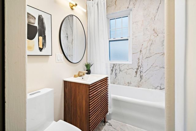 4 Chiswick 34, Boston, MA 02135