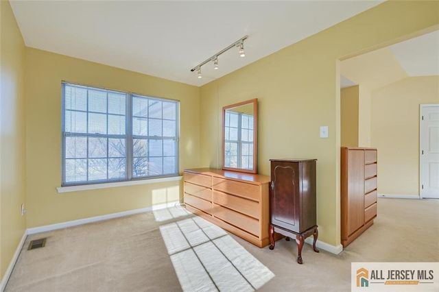 34 Scenic Drive, South Brunswick, NJ 08810