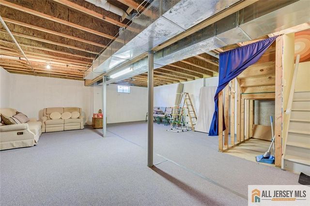 34 Scenic Drive, South Brunswick, NJ 08810