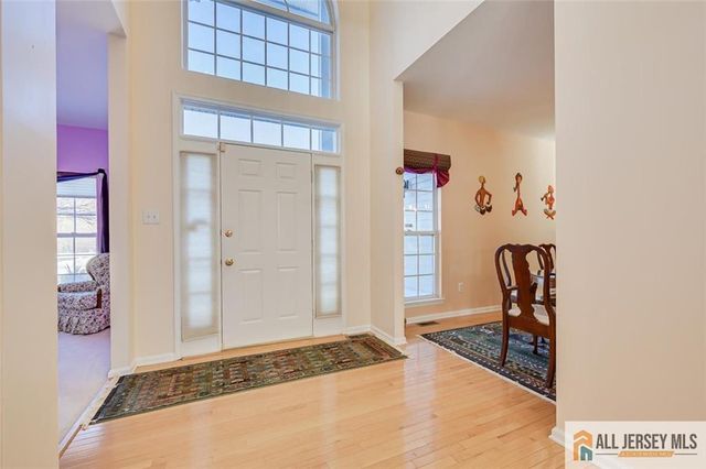 34 Scenic Drive, South Brunswick, NJ 08810