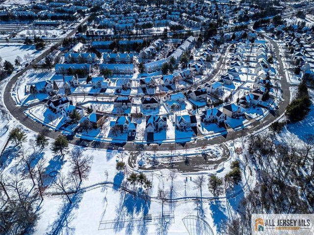 34 Scenic Drive, South Brunswick, NJ 08810