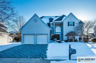 34 Scenic Drive, South Brunswick, NJ 08810