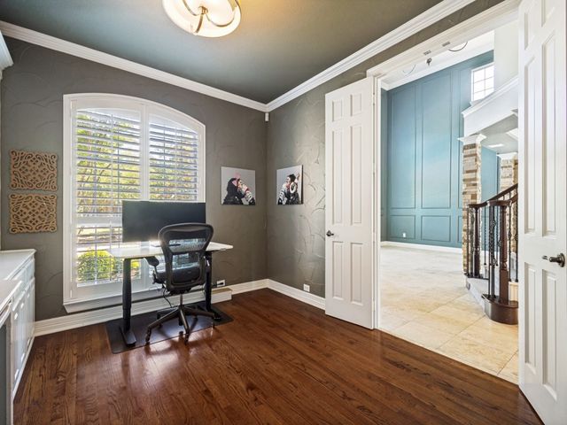 2600 Queen Elaine Drive, Lewisville, TX 75056