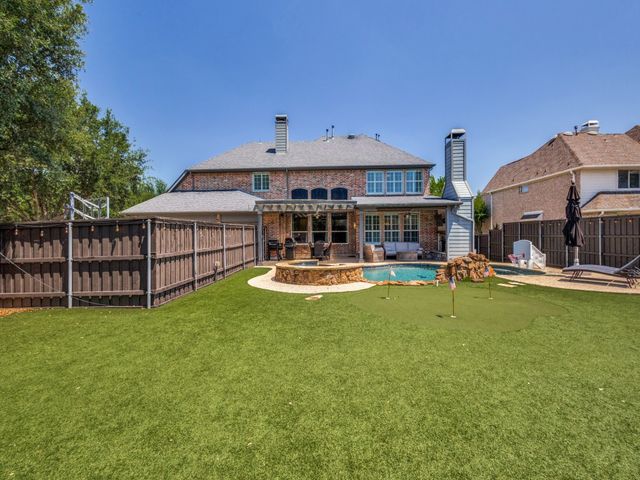 2600 Queen Elaine Drive, Lewisville, TX 75056