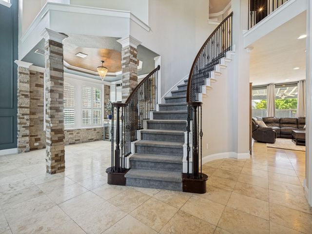 2600 Queen Elaine Drive, Lewisville, TX 75056