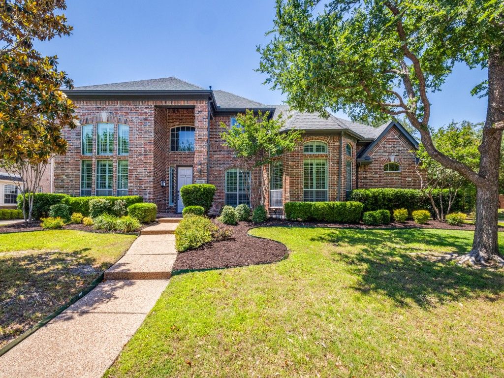 2600 Queen Elaine Drive, Lewisville, TX 75056