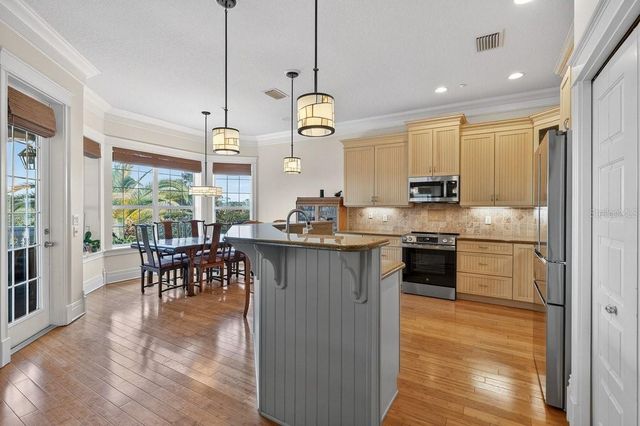 29 OAK VIEW CIRCLE E, Palm Coast, FL 32137