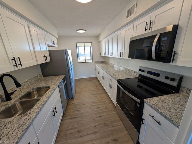 3300 Ocean Shore Ave Apt 706, Virginia Beach, VA 23451