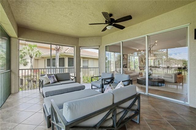 1835 Les Chateaux BLVD 204, Naples, FL 34109