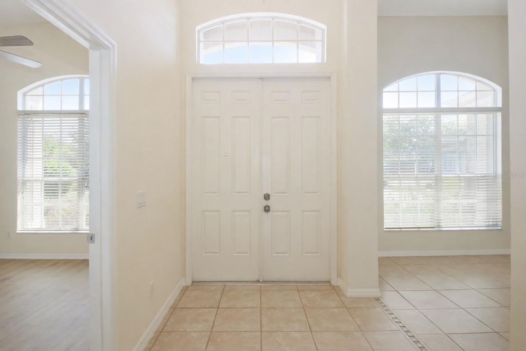 Image 13 of property listing at 140 RANGELINE WOODS COVE, Longwood, FL 32750