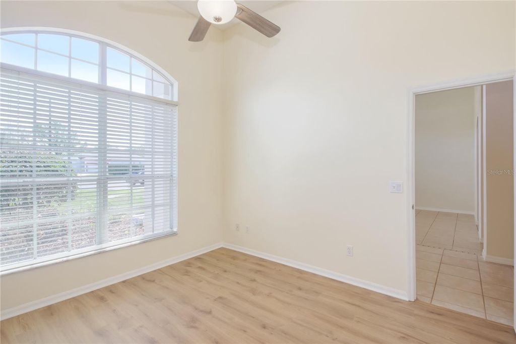 Image 16 of property listing at 140 RANGELINE WOODS COVE, Longwood, FL 32750