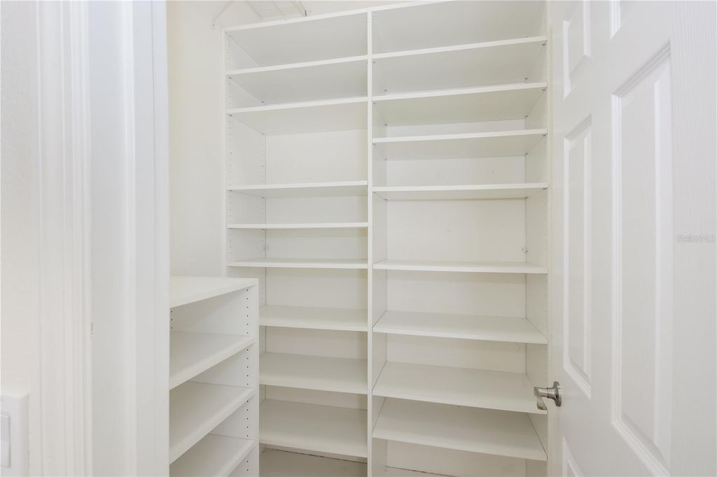 Image 17 of property listing at 140 RANGELINE WOODS COVE, Longwood, FL 32750