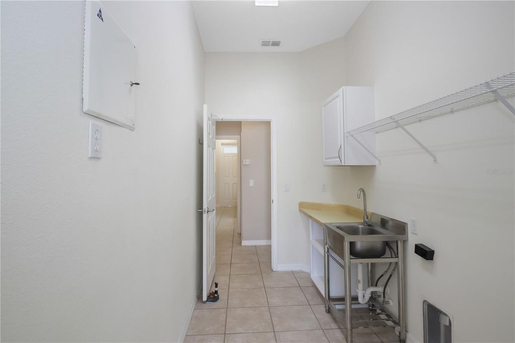 Image 38 of property listing at 140 RANGELINE WOODS COVE, Longwood, FL 32750