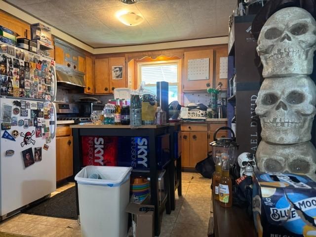 4060 N Mobile Avenue, Chicago, IL 60634