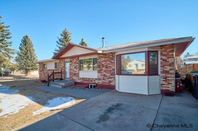 7017 WILLSHIRE BLVD, Cheyenne, WY 82009
