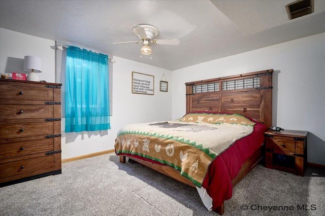 7017 WILLSHIRE BLVD, Cheyenne, WY 82009