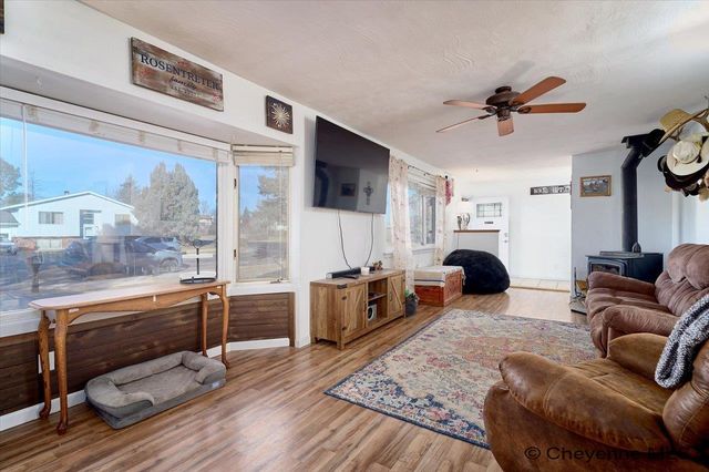 7017 WILLSHIRE BLVD, Cheyenne, WY 82009