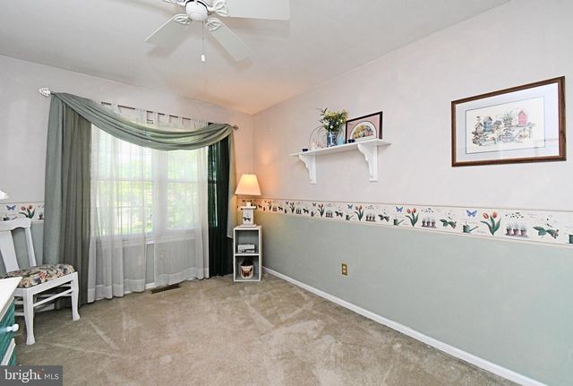 331 IVANHOE CT, Langhorne, PA 19047