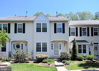 331 IVANHOE CT, Langhorne, PA 19047