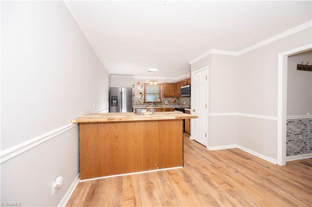 923 Aberdeen Road, High Point, NC 27265