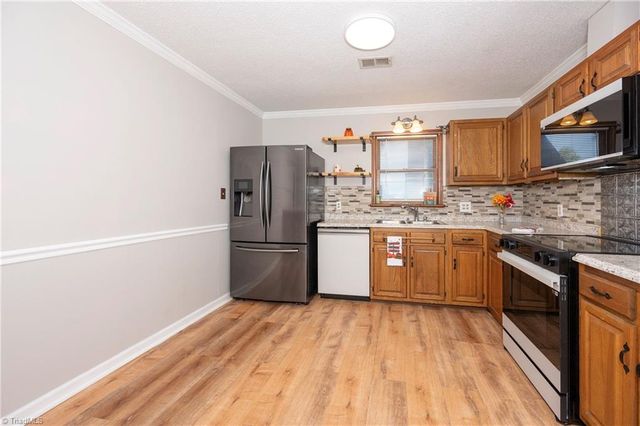 923 Aberdeen Road, High Point, NC 27265