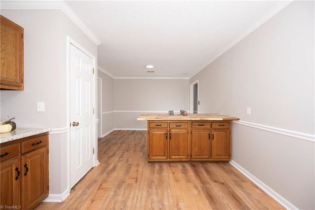 923 Aberdeen Road, High Point, NC 27265