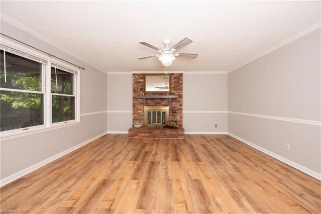 923 Aberdeen Road, High Point, NC 27265