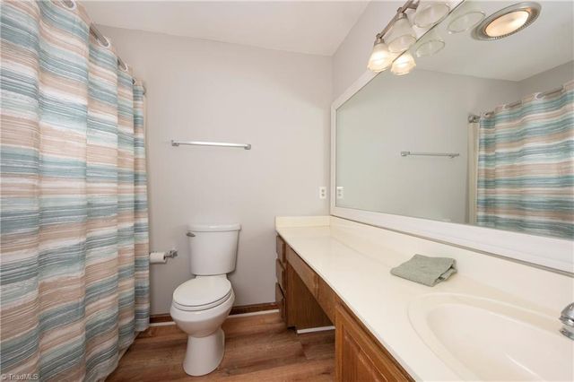 923 Aberdeen Road, High Point, NC 27265