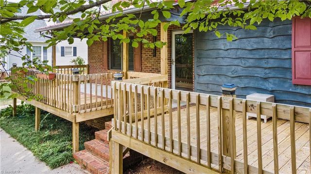 923 Aberdeen Road, High Point, NC 27265