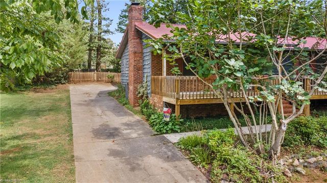 923 Aberdeen Road, High Point, NC 27265