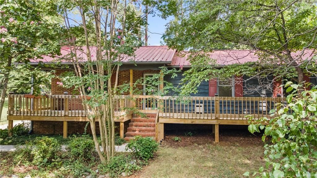 923 Aberdeen Road, High Point, NC 27265