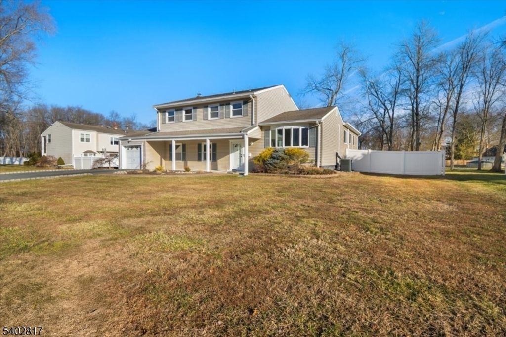 63 W William St, Lincoln Park Boro, NJ 07035