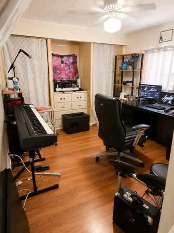 3302 Lake Street, Hollywood, FL 33021