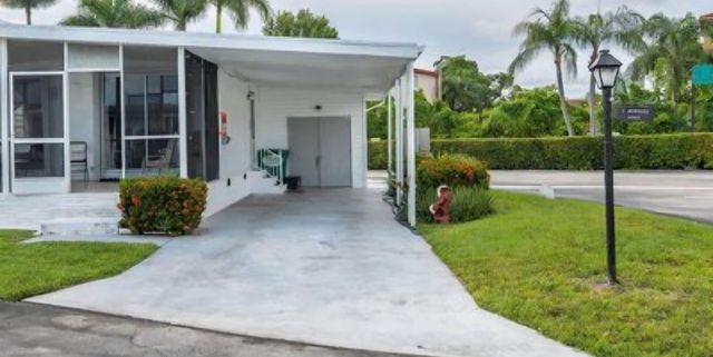 3302 Lake Street, Hollywood, FL 33021