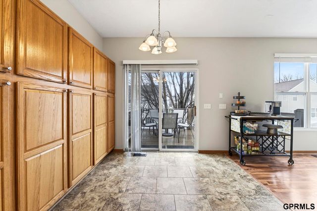 16435 Yates Street, Omaha, NE 68116