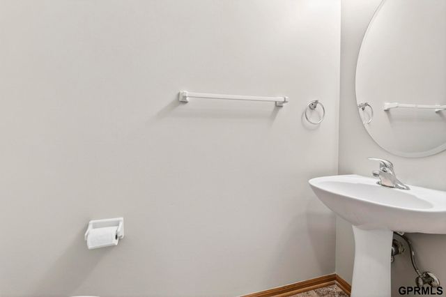 16435 Yates Street, Omaha, NE 68116