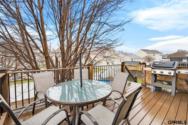 16435 Yates Street, Omaha, NE 68116