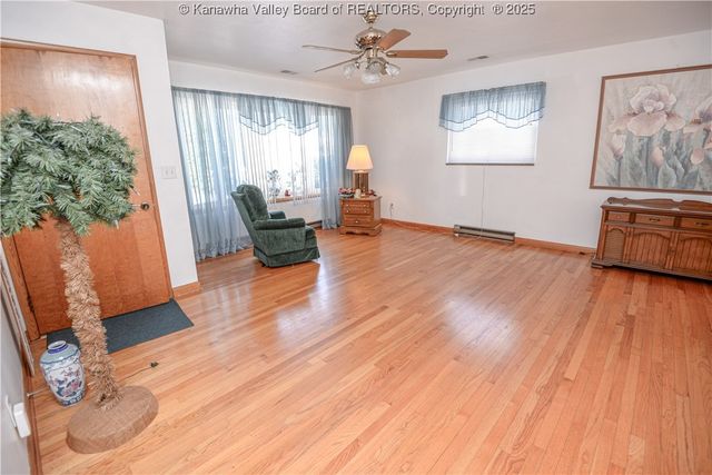 2155 Kay Neva Lane, Charleston, WV 25312