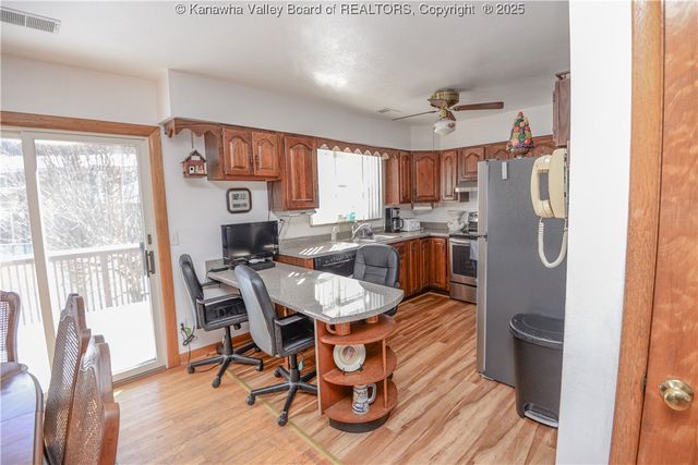 2155 Kay Neva Lane, Charleston, WV 25312