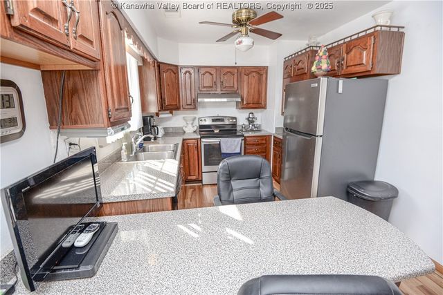 2155 Kay Neva Lane, Charleston, WV 25312