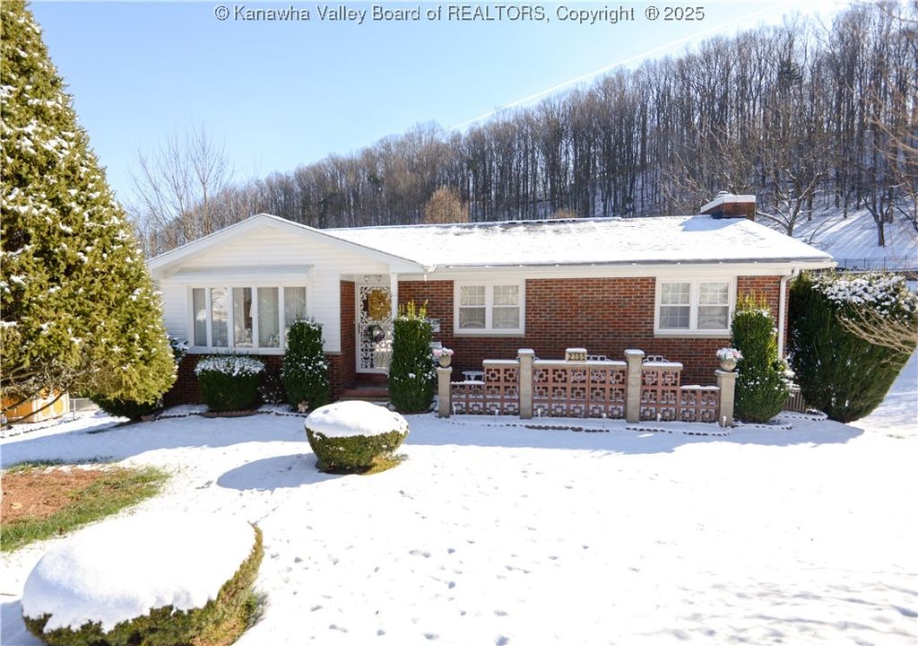 2155 Kay Neva Lane, Charleston, WV 25312